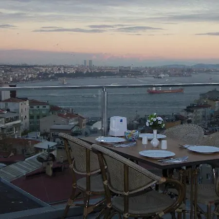 Trip Bosphorus Taksim 4* Istanboel