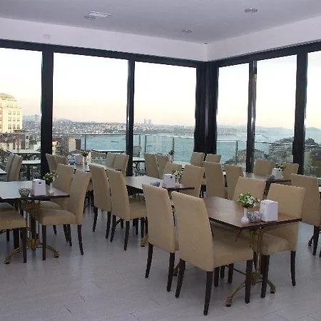 Trip Bosphorus Taksim 4* Istanboel