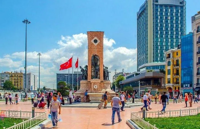 Trip Bosphorus Taksim Hotel 4*